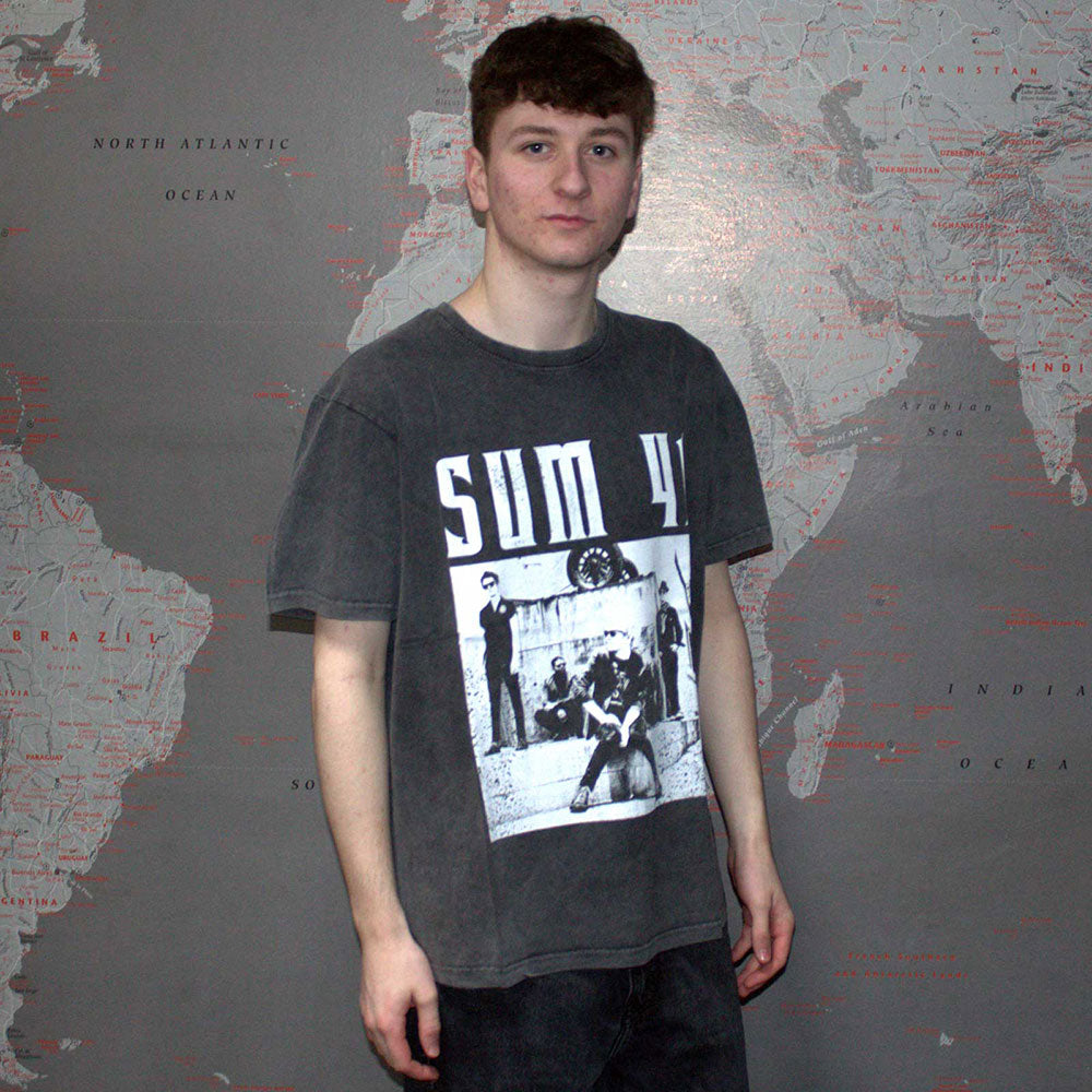 Sum 41 Unisex Stone Wash T-Shirt: Box Photo (Charcoal Grey)