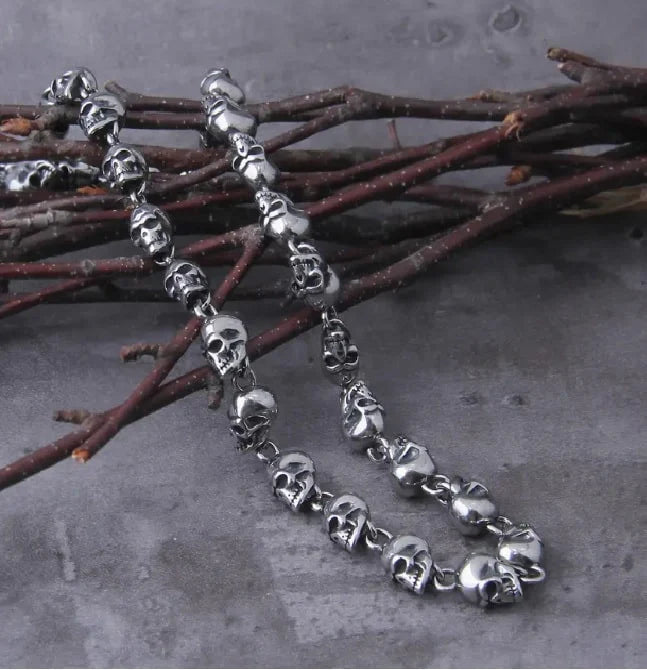 55cm Punk Skull Key Chain/ Wallet Chain (Silver)