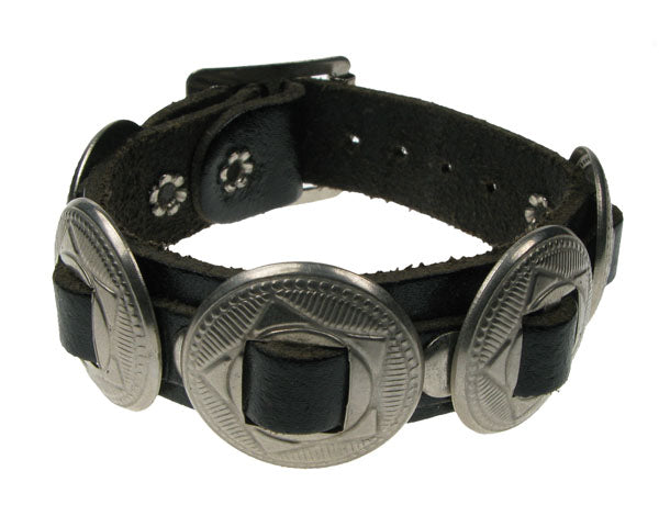 Leather Wristband: 1 Row Concho