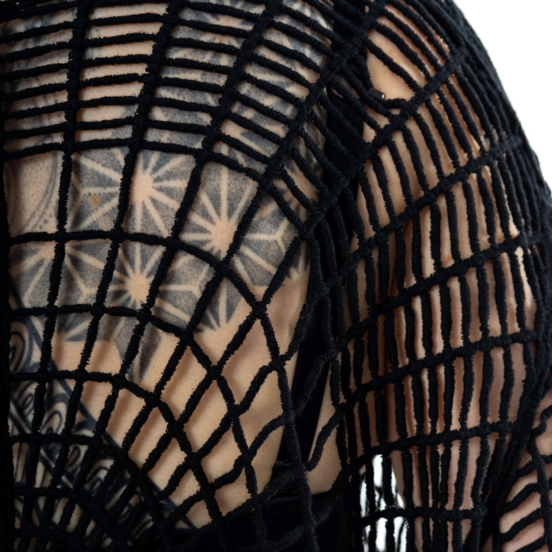 Arezou Top, Net Longsleeve (Black)