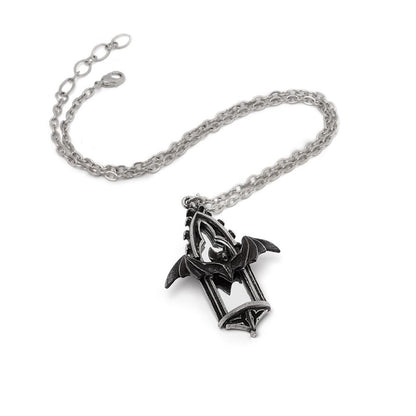 Call of the Undead necklace (✦ Alchemy England) P1010